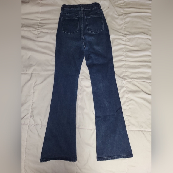 High Rise Dark Wash Flare Jeans - Picture 4 of 4